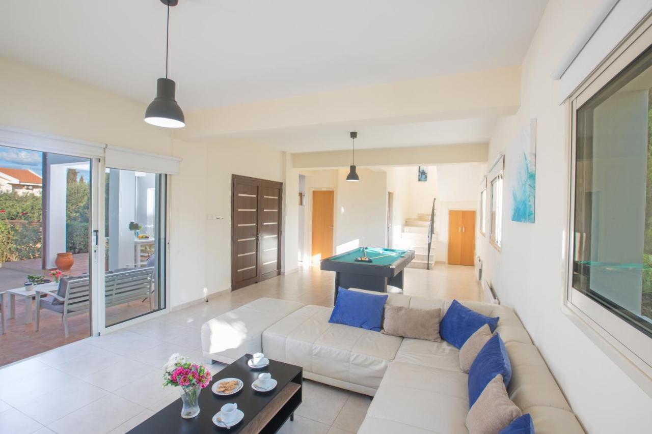 Villa Orka โปรทาราส ภายนอก รูปภาพ